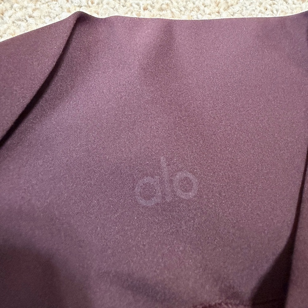 Alo Airlift 7/8 leggings in Cherry Cola - size Small - Picture 6 of 6